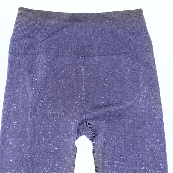 LULULEMON Free To Flow Crop Legging 8 Midnight Navy White 17” Yoga Athletic - Picture 7 of 10